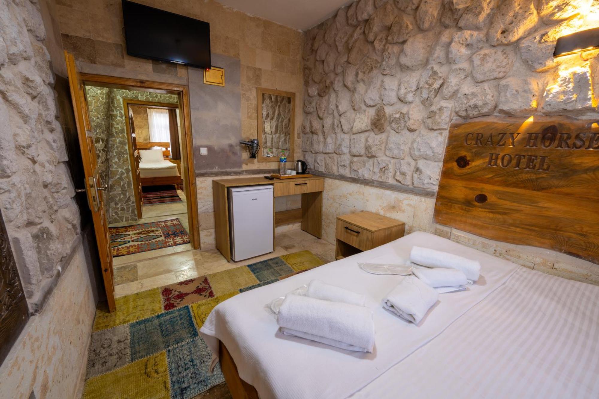 Hostel Crazy Horse Ortahisar