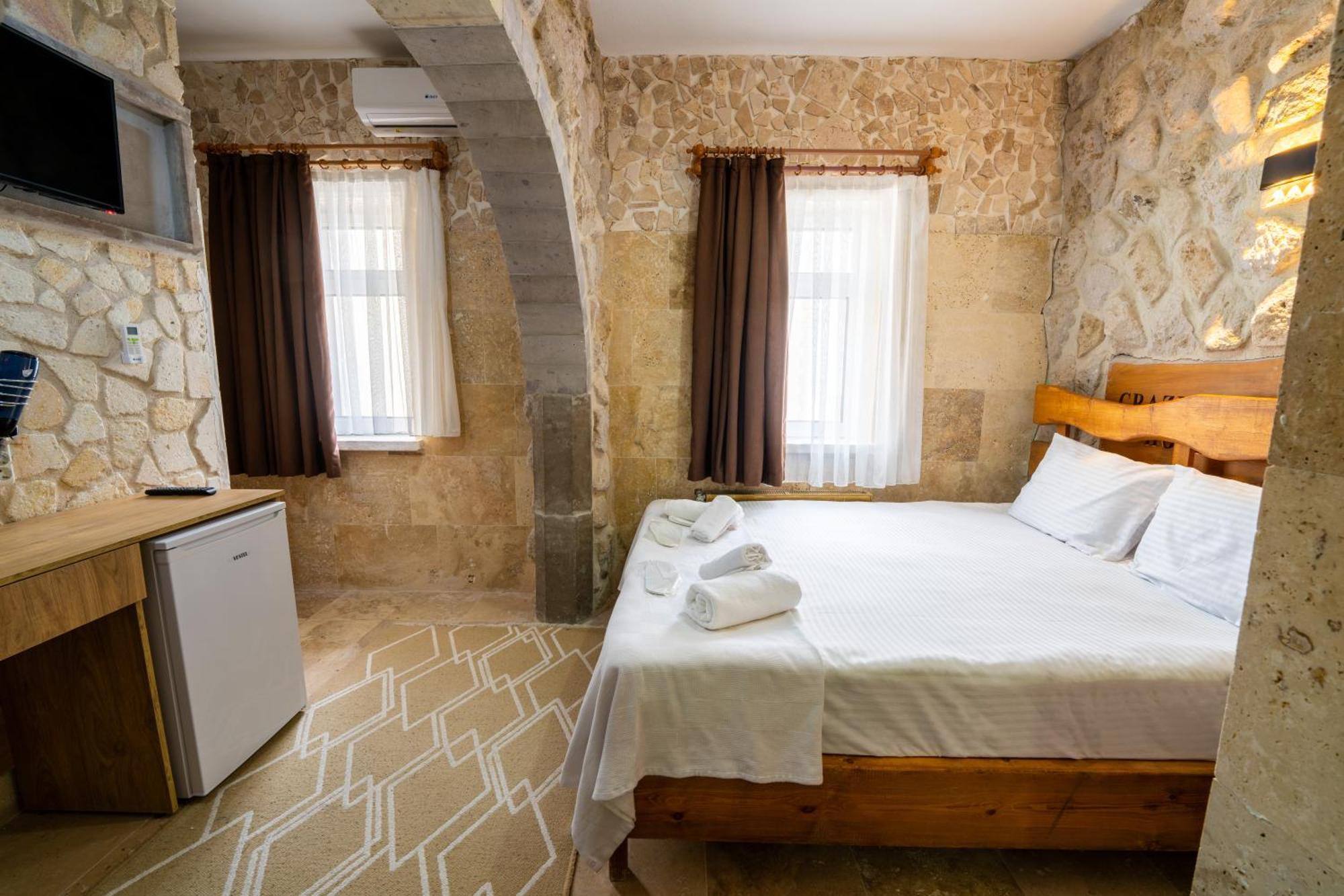 Crazy Horse * Ortahisar