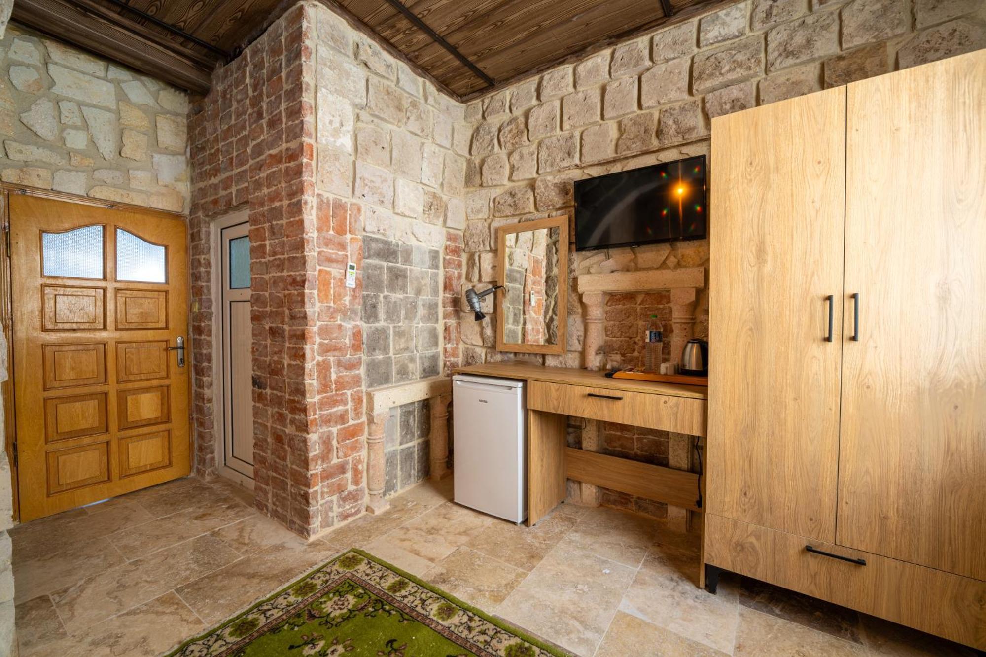 Hostel Crazy Horse Ortahisar