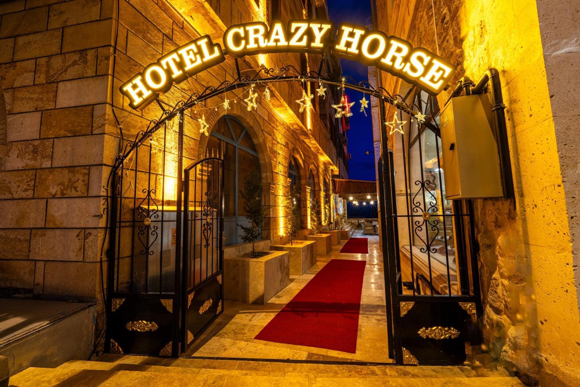 Crazy Horse *